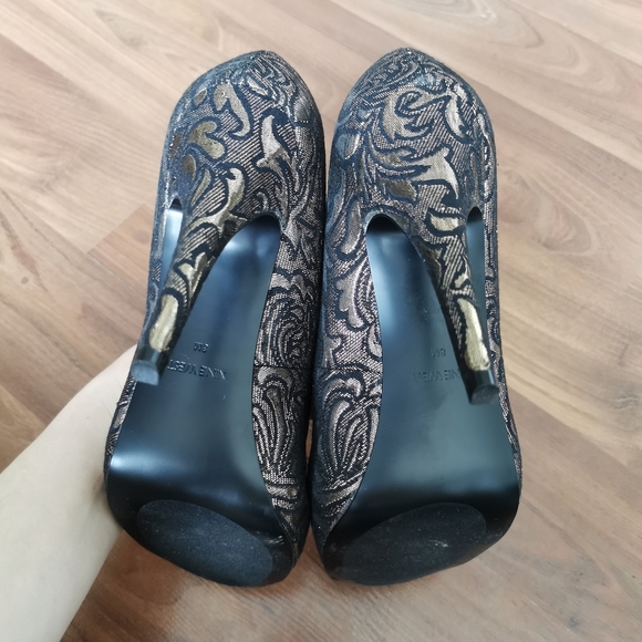 Ninewest Heels - Picture 4 of 5